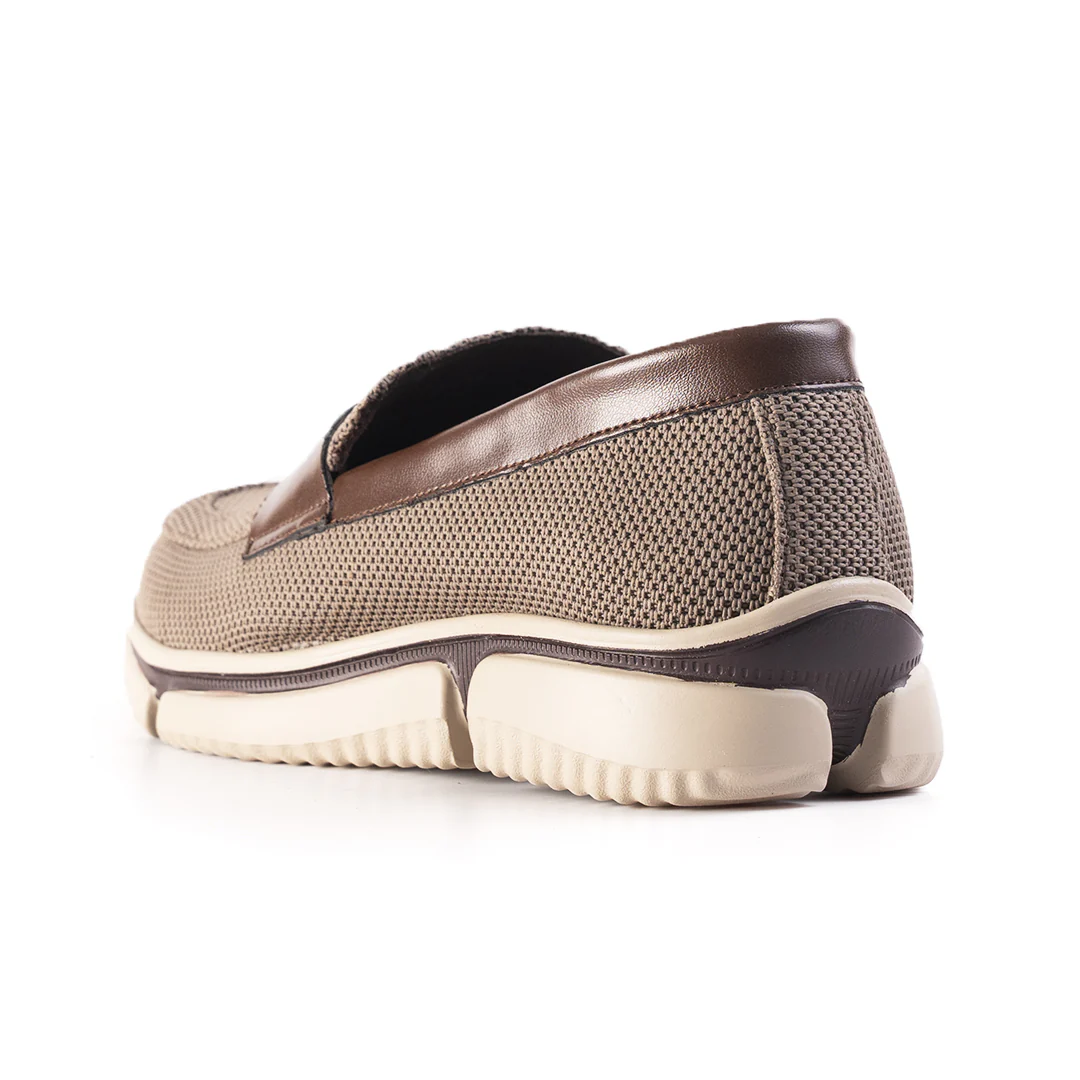Monkstory Gravity Lift Supreme Comfort Mesh Slip-On Sneakers - Taupe Beige & Brown - Image 11