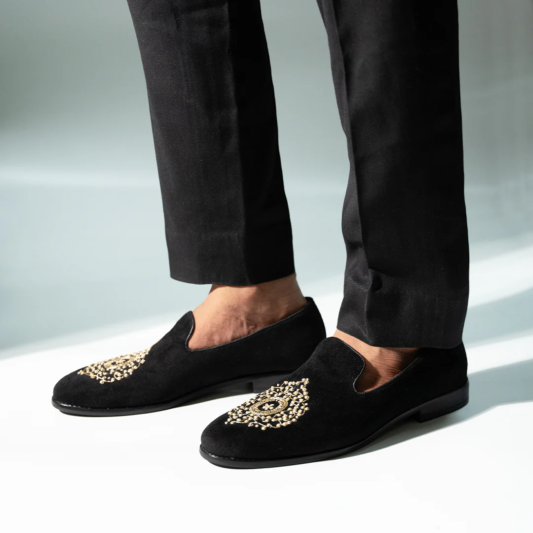Monkstory Maharaja Zardosi Embroidered Slip-Ons – Black - Image 2