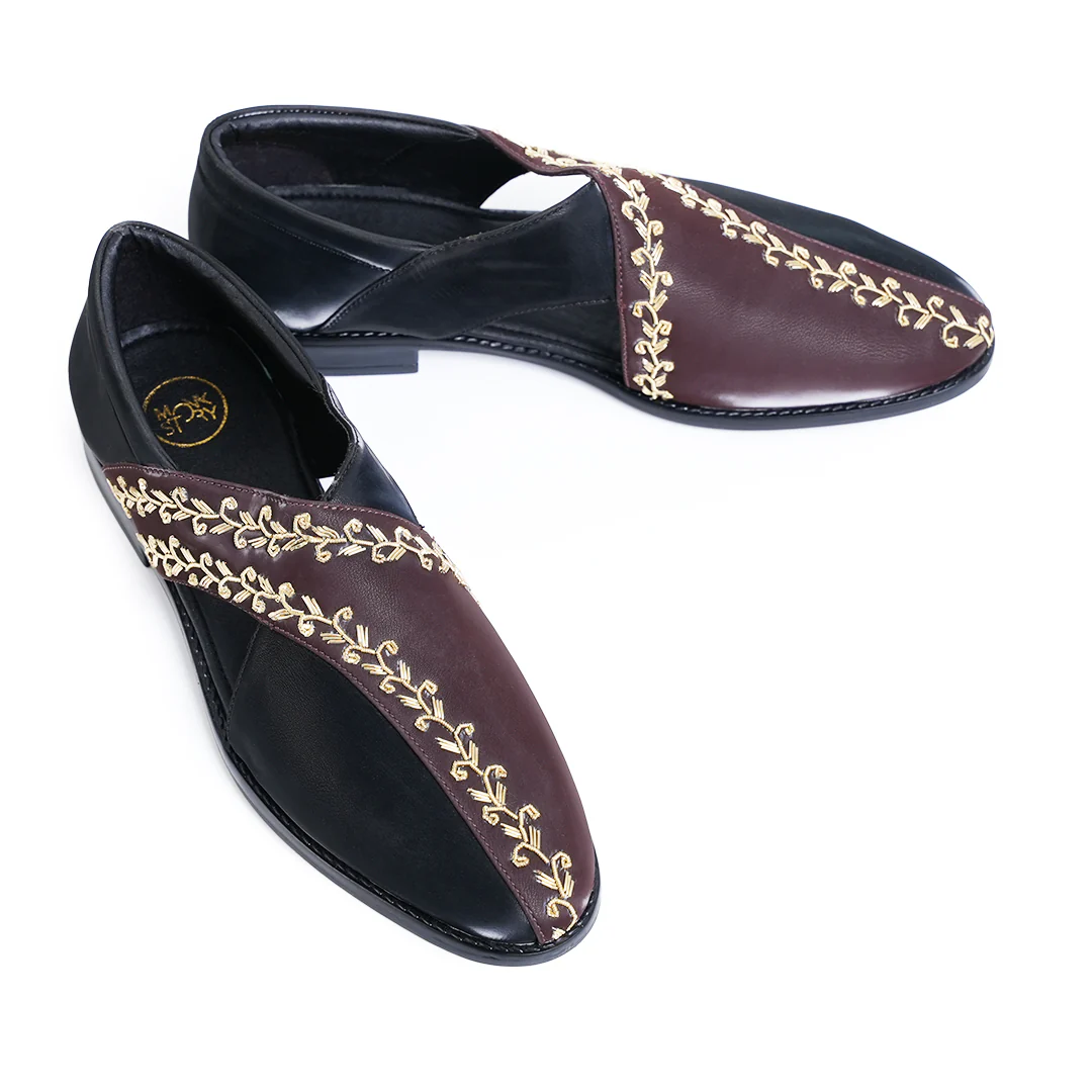 Monkstory Two Tone Embroidered Nawabi Sandals - Black/Brown - Image 3