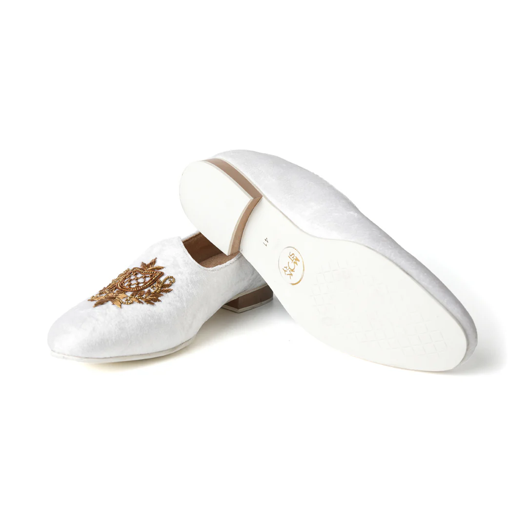 Opulenza Embroidered Mojri - Moon White - Image 7
