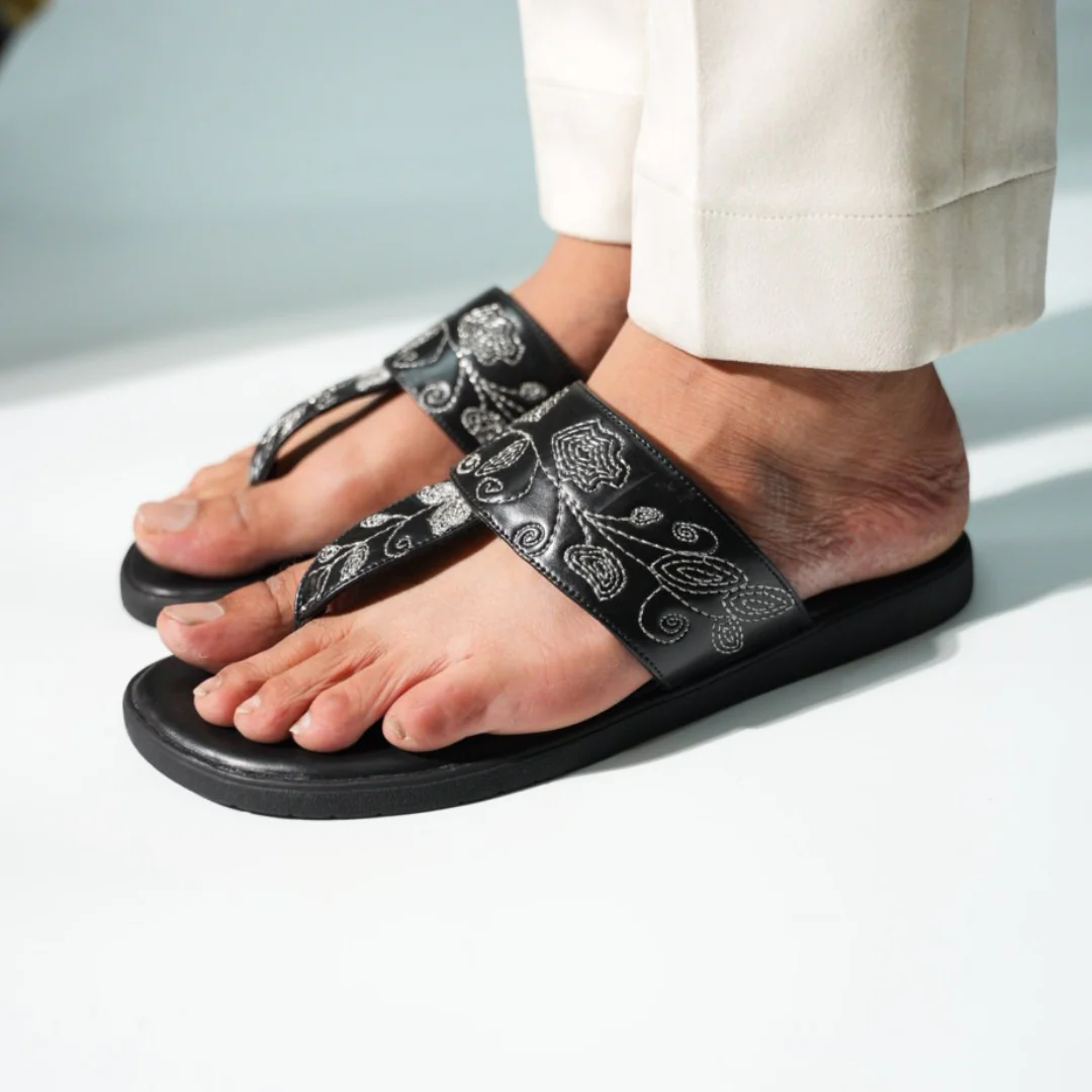 T-Rad Intricate Floral Embroidery Sandals - Black - Image 13