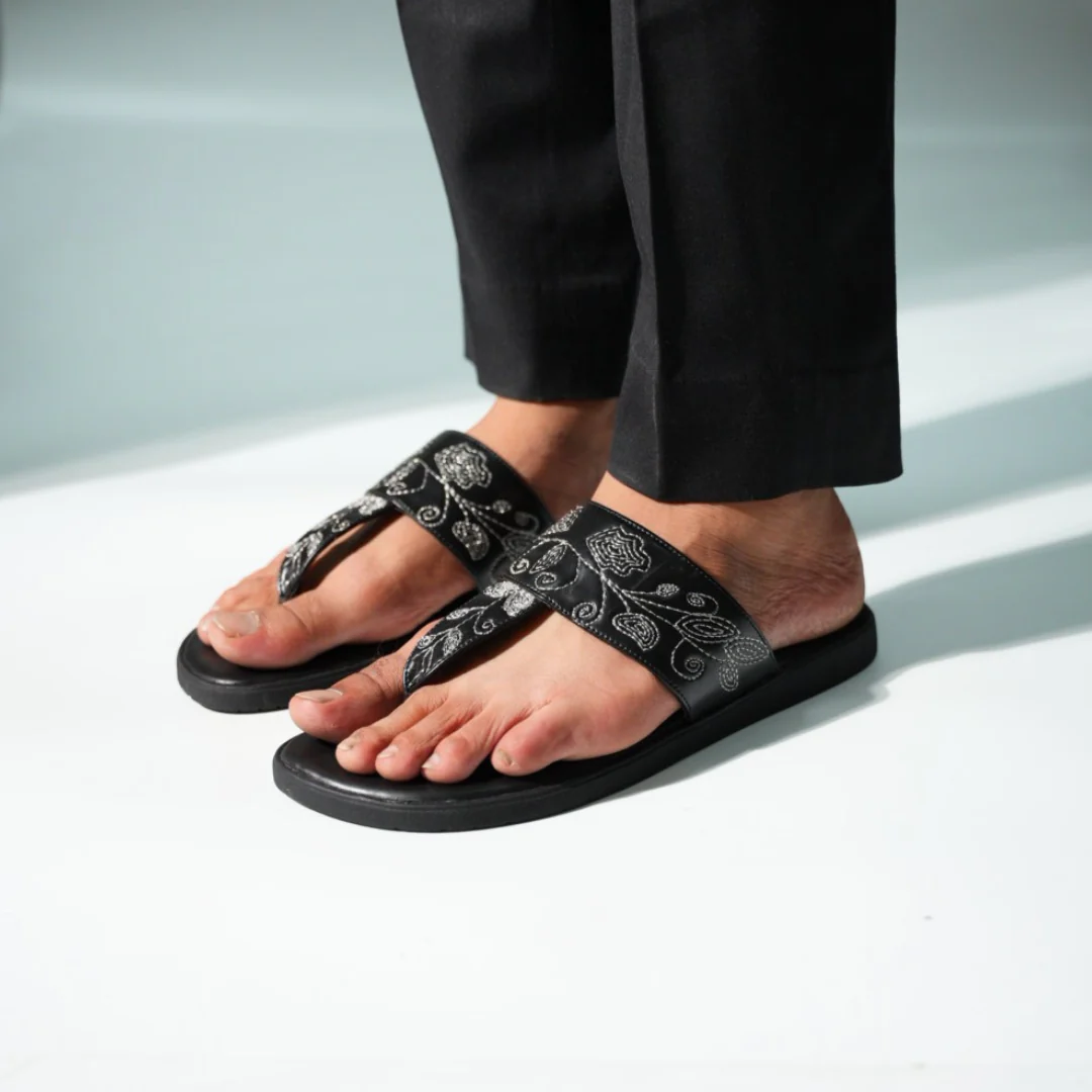 T-Rad Intricate Floral Embroidery Sandals - Black - Image 5
